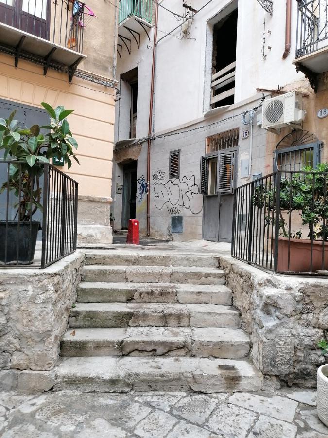 Hotel La Terrazza Sul Vicolo Palermo Zewnętrze zdjęcie